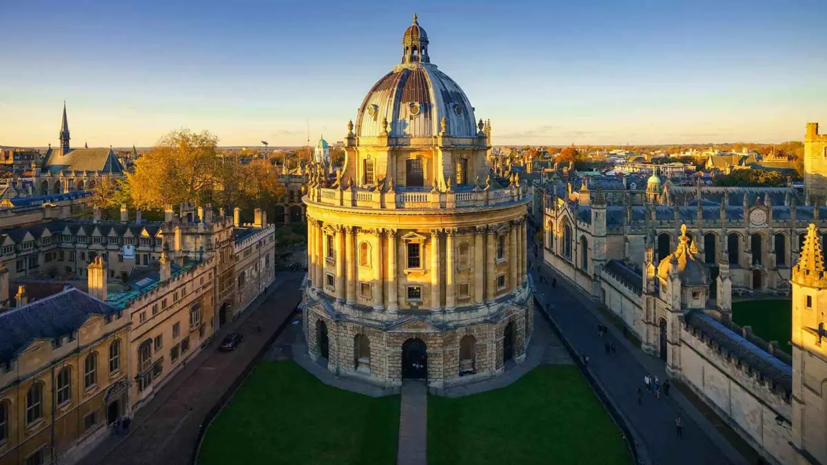 MondoBelloTurismo-Oxford